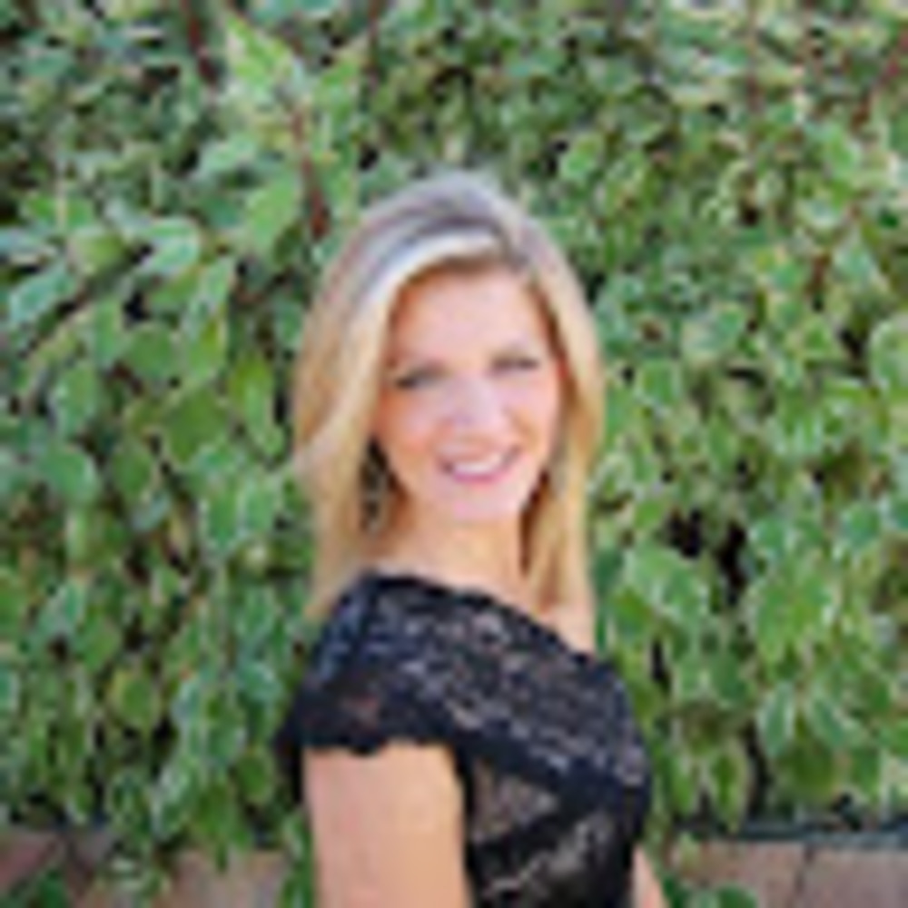 Meet your Posher, Eneida